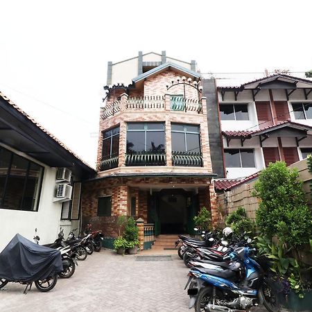 Hotel Alamanda Jacarta Exterior foto
