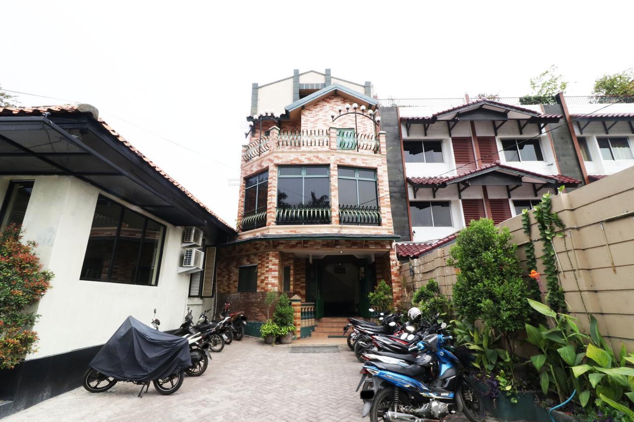 Hotel Alamanda Jacarta Exterior foto